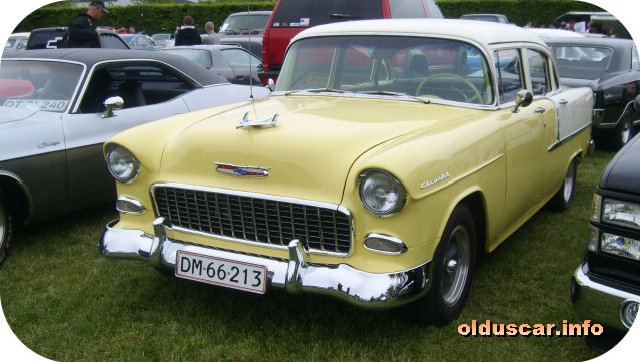 1955 Chevrolet 210 4d Sedan front